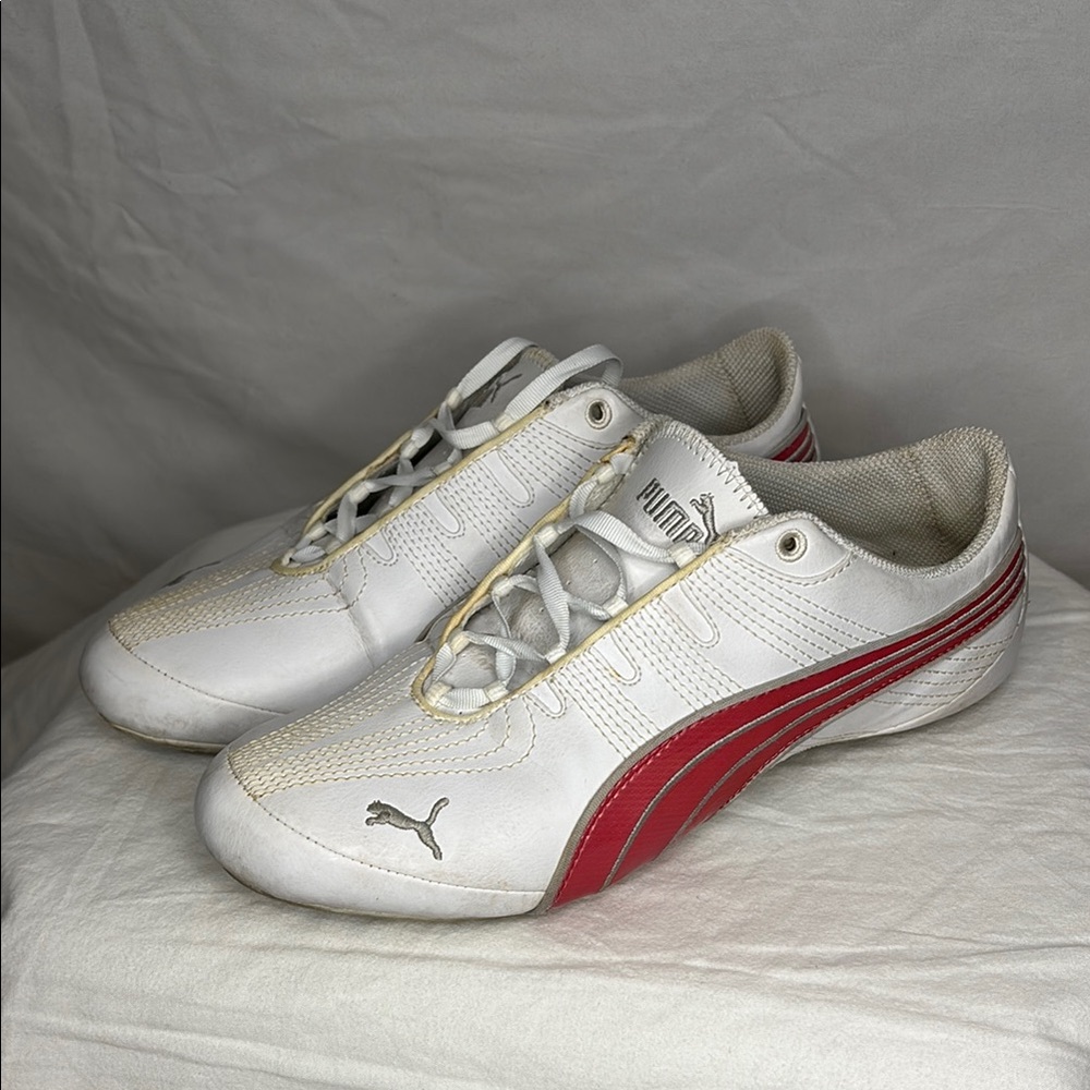 Puma White and pink Sneakers women’s size 7 1/2